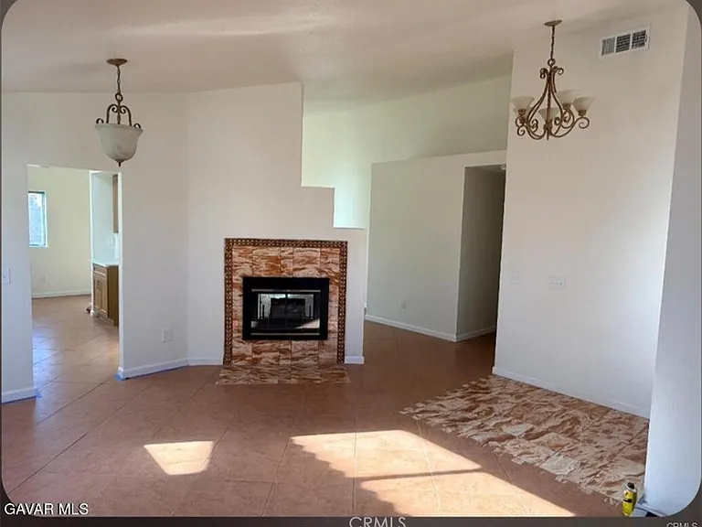 44707 Cerisa St — Photo 4