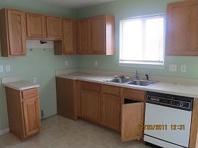 3rd image of 705 Loyola Ln