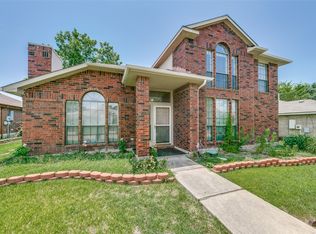 4126 Crystal Ln, Garland, TX