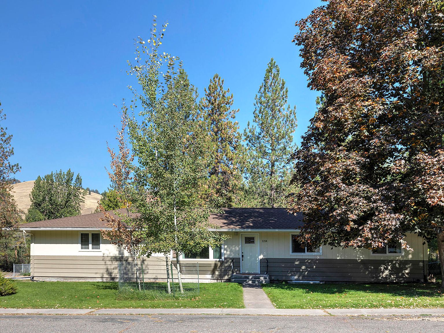 1214 Lincoln Pkwy, Missoula, MT 59802 Zillow