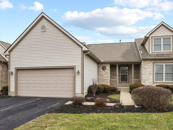 159 Pebble Creek Dr, Pataskala, OH 43062