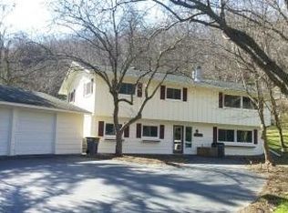 N1607 Hagen Rd, La Crosse, WI 54601