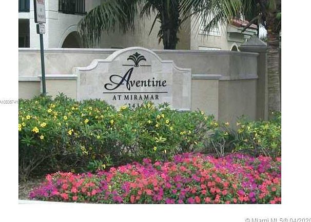 1st image of 2496 Centergate Dr APT 106