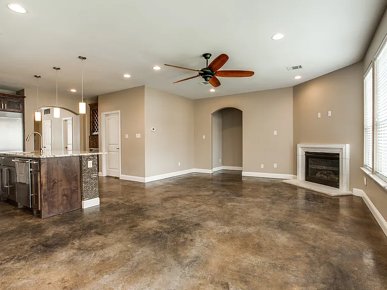 3141 Greene Ave — Photo 39