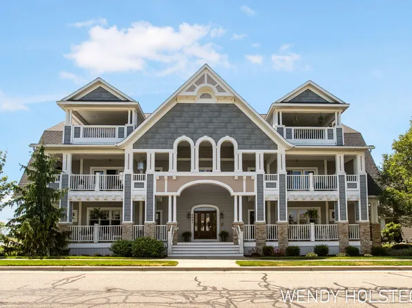 4661 Macatawa Legends Blvd APT 3, Holland, MI 49424