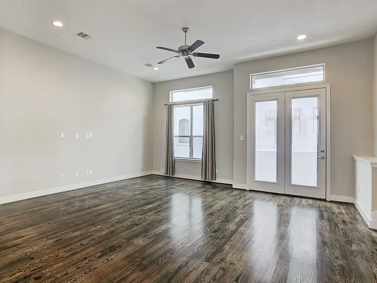 4221 Feagan St — Photo 29