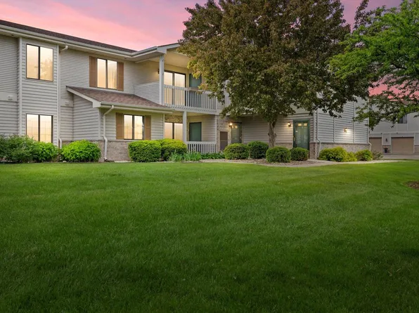 7107 98th AVENUE #J, Kenosha, WI 53142