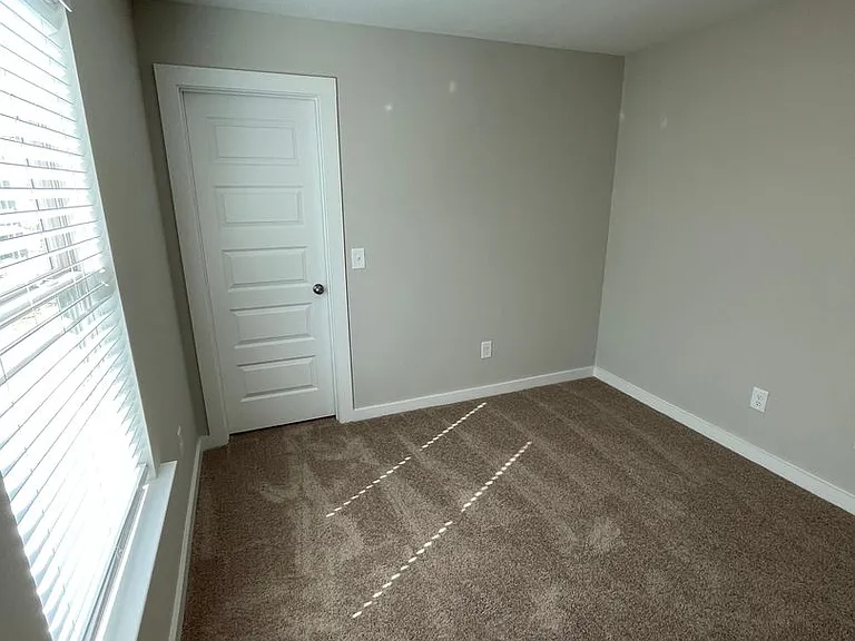 282 Shiloh Creek Dr — Photo 43