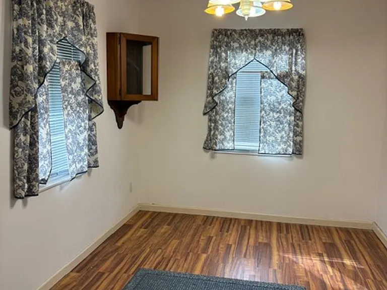 2818 S Villa Dr — Photo 10