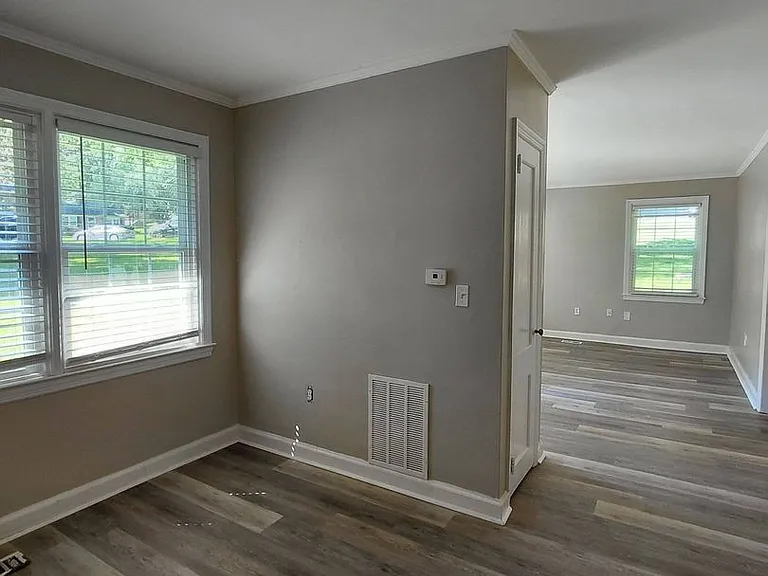 3324 Vineville Ave — Photo 6