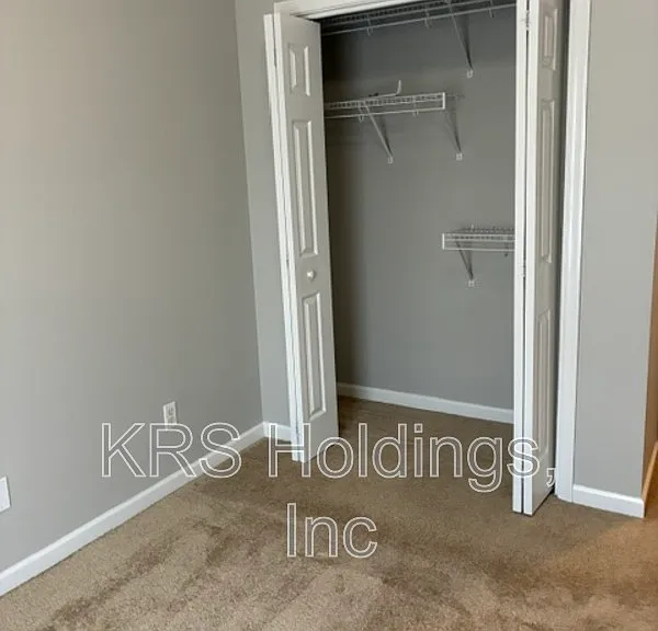 303 Joyce Dr — Photo 20