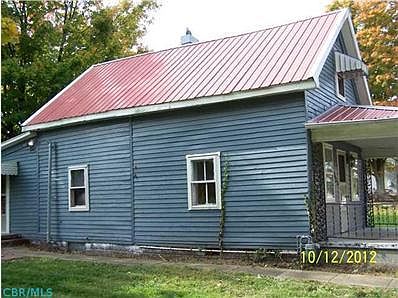 2nd image of 7533 Main St