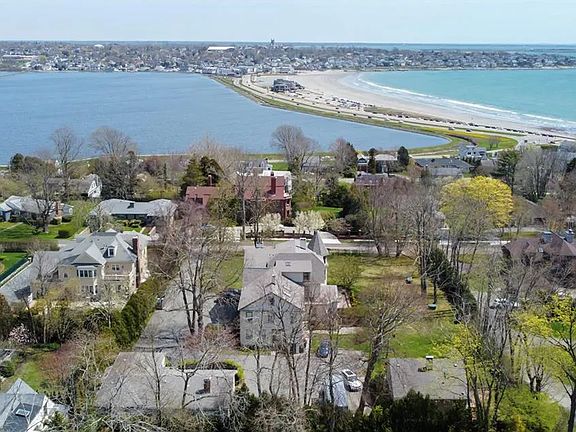 That's us in the middle of the image, right up the hill from Easton's Beach