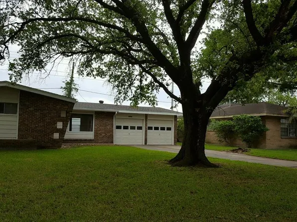 12414 Ledger Ln, Houston, TX 77015
