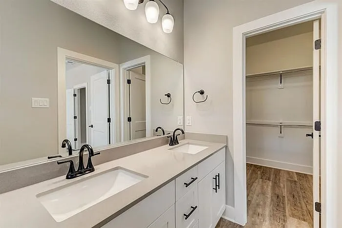 3900 Carmel Villas Dr — Photo 30