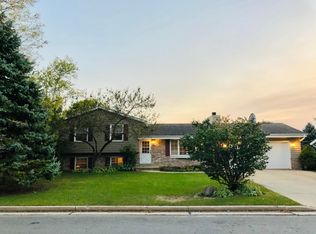 471 18th Ave, Union Grove, WI 53182
