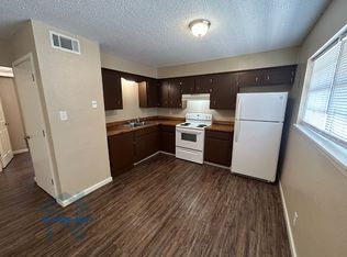 302 Georgia St, Queen City, TX 75572