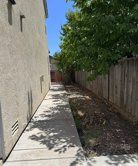 9745 Marianna Way — Photo 27