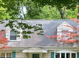 39 Diverty Rd, Pennington, NJ 08534