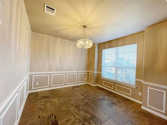 3rd image of 5860 Mantalcino Dr