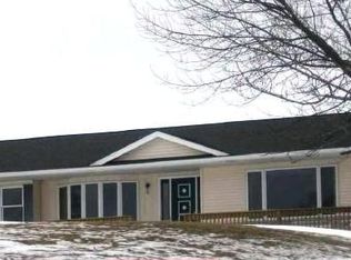 1531 N Gravel Ridge Rd, Trufant, MI 49347
