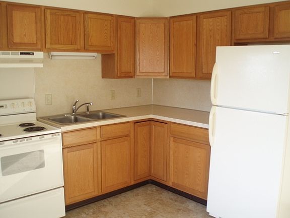 4th image of 210 W McKinley Ave APT 8