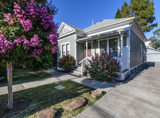 24 S University St, Healdsburg, CA 95448