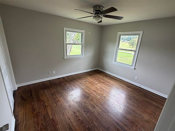 2nd image of 264 Lambert Rd