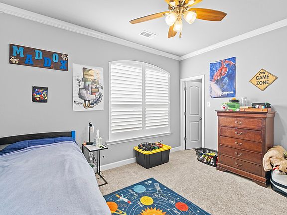 3rd image of 54 Bud Ford Way