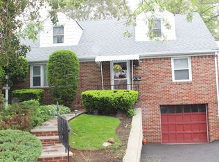 184 Indian Run Pkwy, Union, NJ 07083