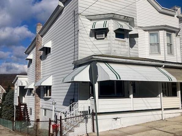 501 E Bertsch St