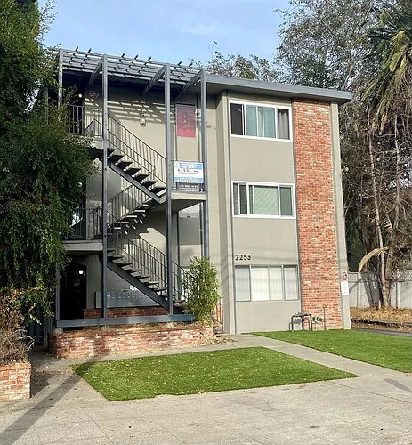 2253 Central Ave #H Photo 1