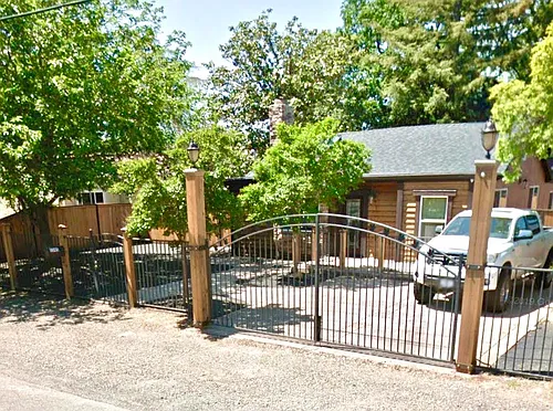 2245 Ceanothus Ave #2 Photo 1 2245 Ceanothus Ave #2 Photo 1