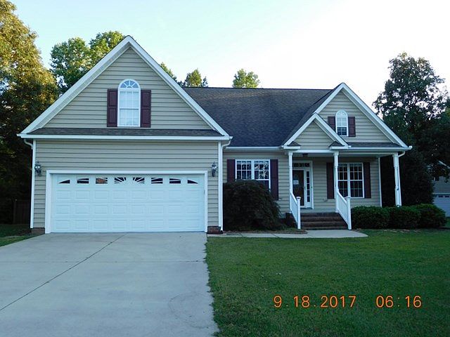 1st image of 102 Remington Ct