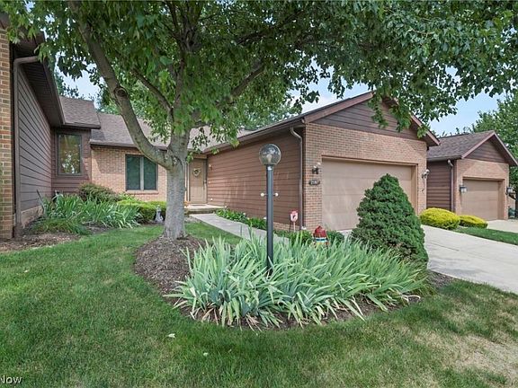 2nd image of 2197 Prestwick Dr