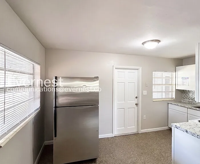 4207 E Sandalwood Cir S — Photo 5