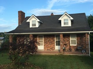 7431 Tompkinsville Rd, Summer Shade, KY 42166