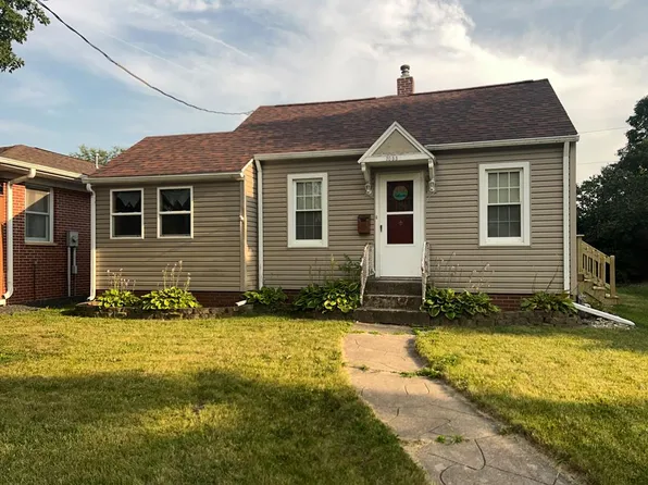 2055 6th Ave N, Fort Dodge, IA 50501