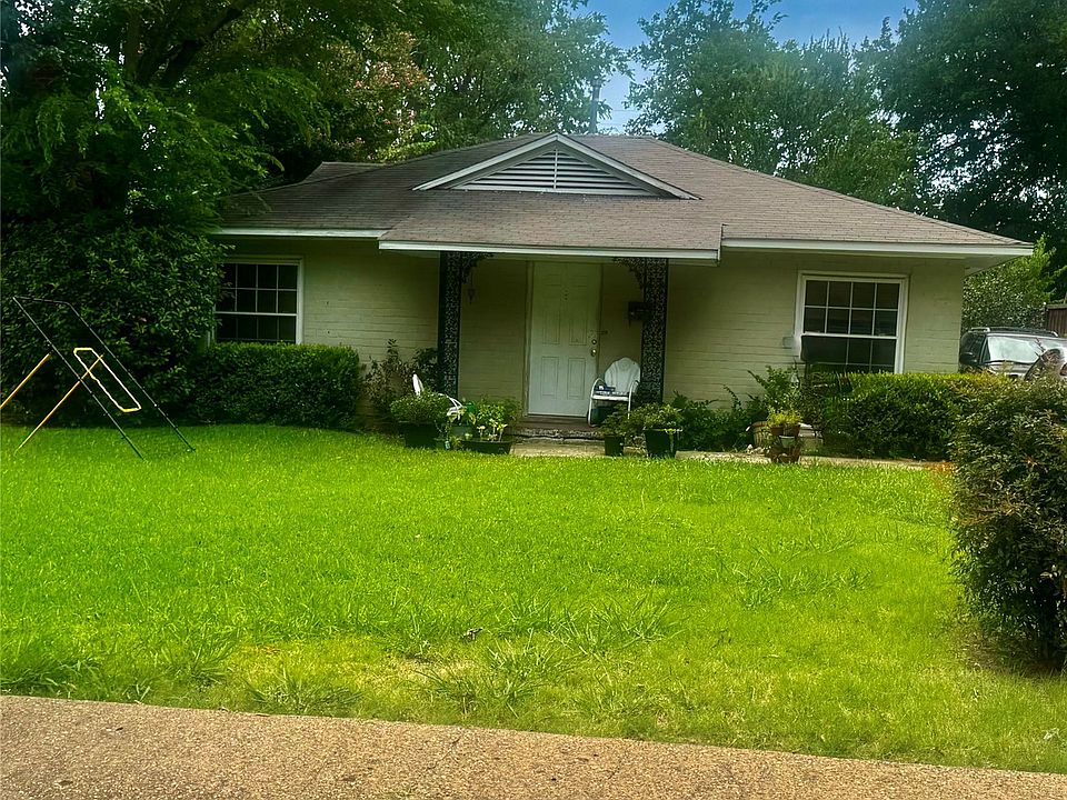 1st image of 7807 Robin Rd