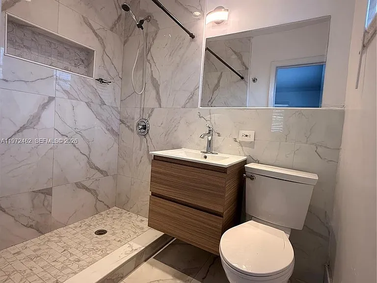 2818 Bahama Dr — Photo 8