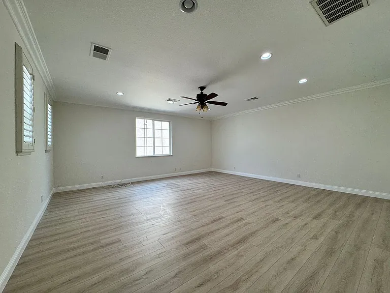 6855 Edinburgh Rd — Photo 27