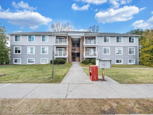1215 Progress St NW APT C, Blacksburg, VA 24060