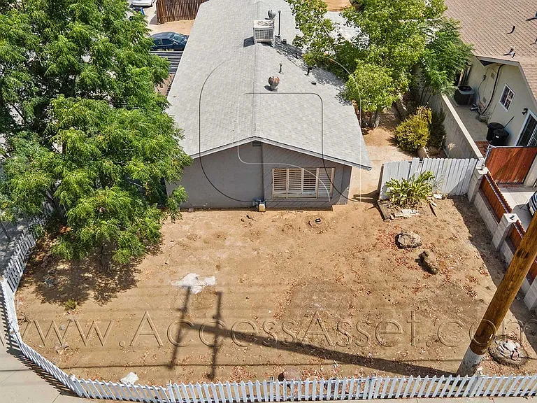 (*) Davis 402 — Photo 21