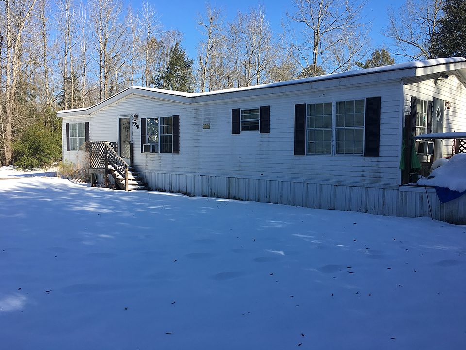 2nd image of 1040 Wren Rd