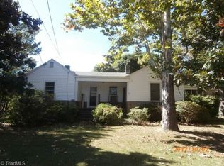 1768 Fairway Rd, Asheboro, NC 27205