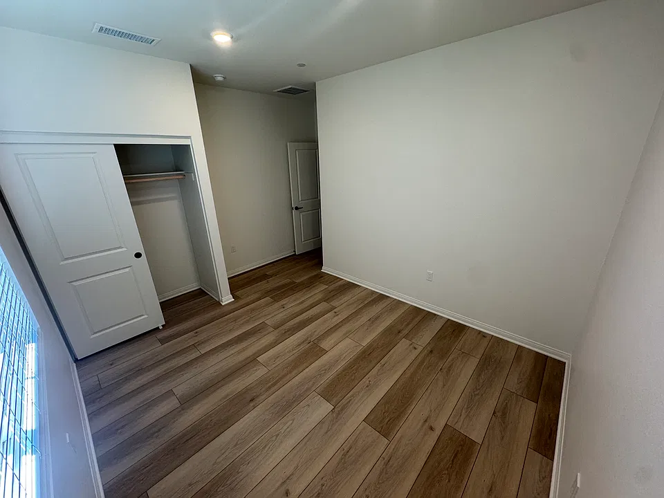 12778 Olympus Cir