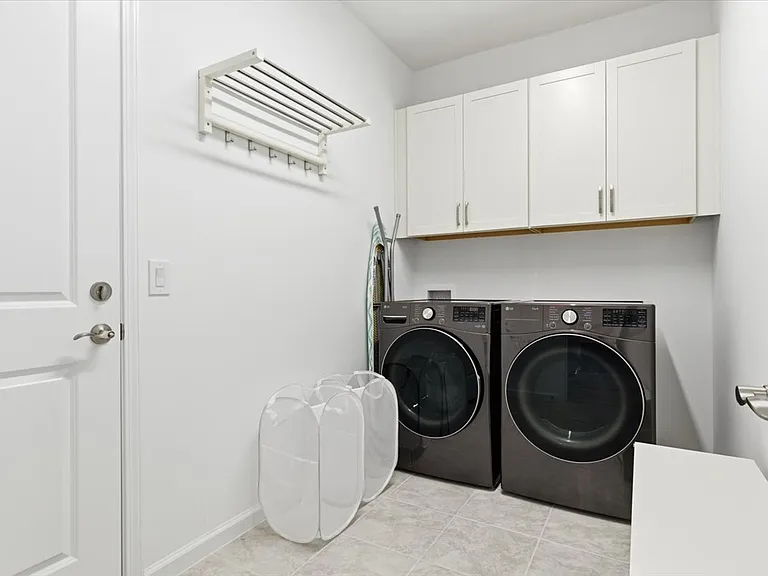 855 Weekend Ave — Photo 46