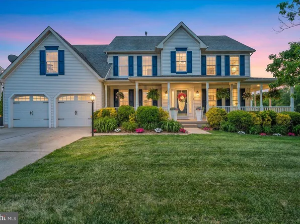 54 Red Bank Dr, Sicklerville, NJ 08081