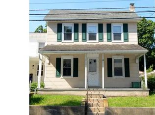632 Main St, Blandon, PA