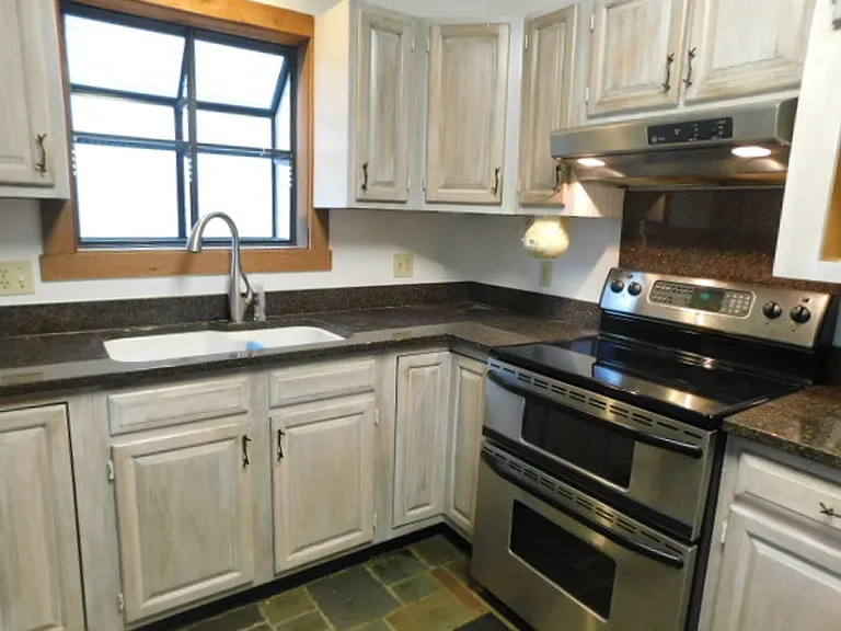 20 Toppin Dr — Photo 16